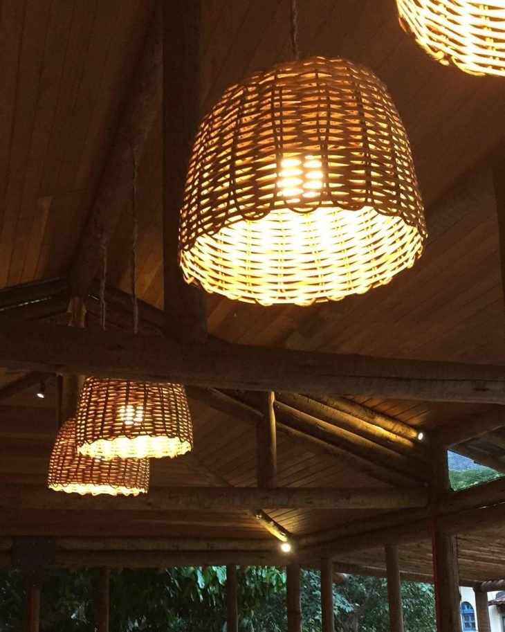 Cómo hacer una lámpara de araña: 30 ideas creativas para hacer en casa