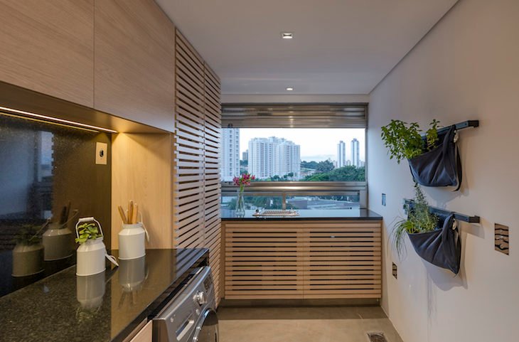 Apartamento con espacios integrados apuesta por una decoración acogedora
