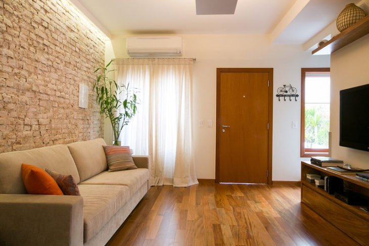 Suelos de madera: 80 habitaciones con este acabado clásico y noble