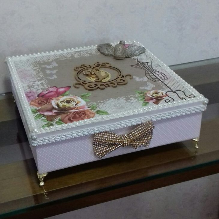 La caja de MDF decorada es fácil de hacer y tiene numerosos usos.