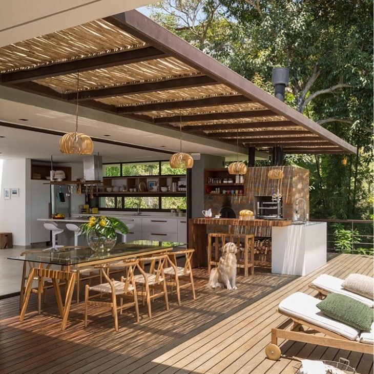 Casa con balcón: 80 inspiraciones llenas de calidez y frescura