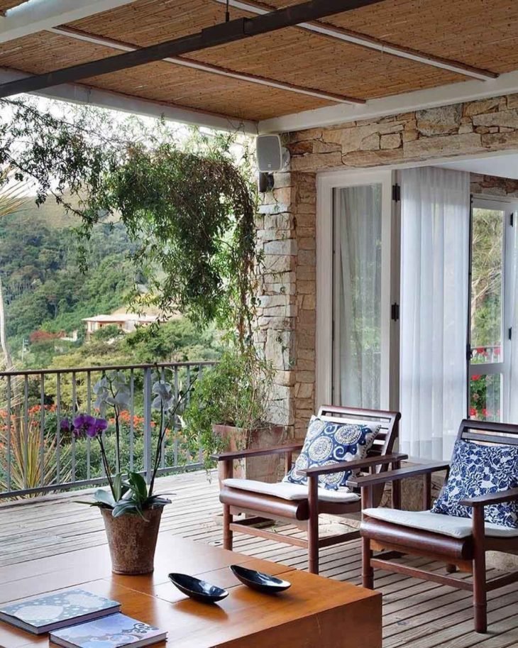 Casa con balcón: 80 inspiraciones llenas de calidez y frescura