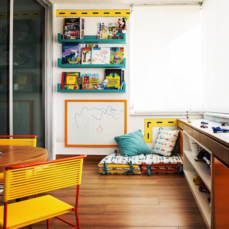 Estantería para habitación infantil: 70 formas de incluir la pieza en la decoración