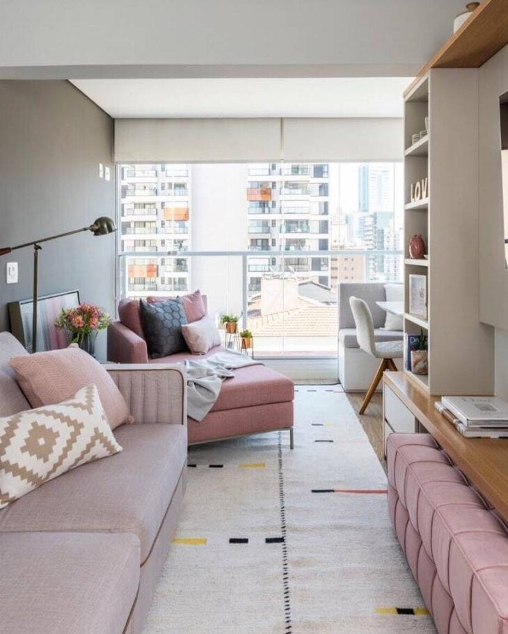 50 diseños de salas de estar rosas que rezuman encanto y delicadeza