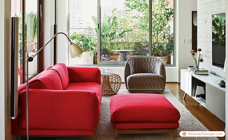 50 sugerencias atrevidas para tener una sala de estar roja