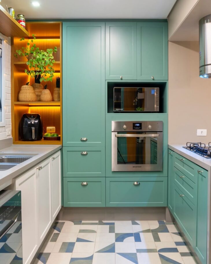 70 ideas de cocinas de apartamento para optimizar tu espacio