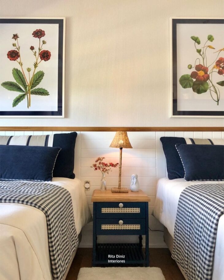 80 ideas de dormitorio azul marino para sumergirse en este color