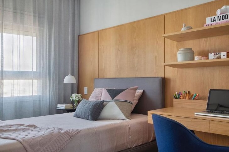 40 fotos de dormitorios grises y rosas para una decoración elegante y delicada