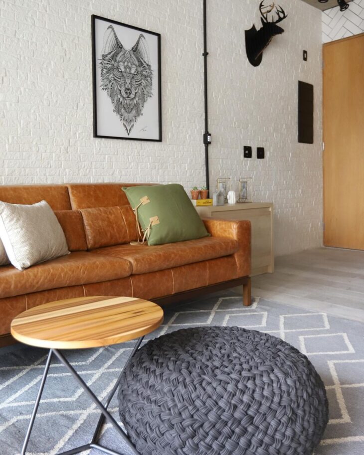 Aprende a elegir los colores de sofá ideales para tu salón