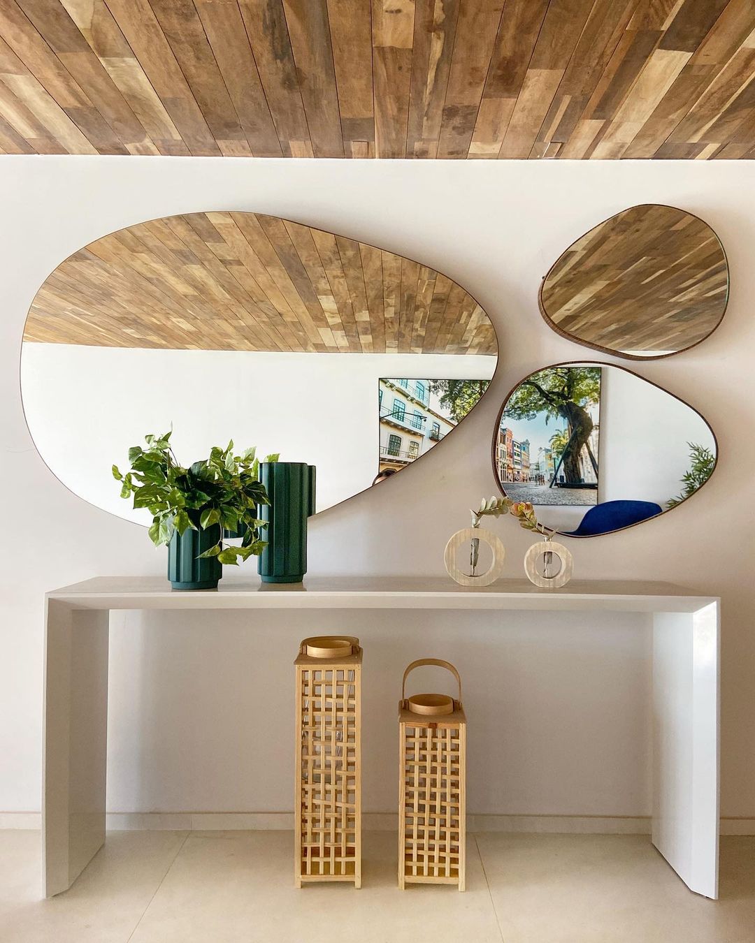 Aprende a crear una decoración más natural con espejos orgánicos