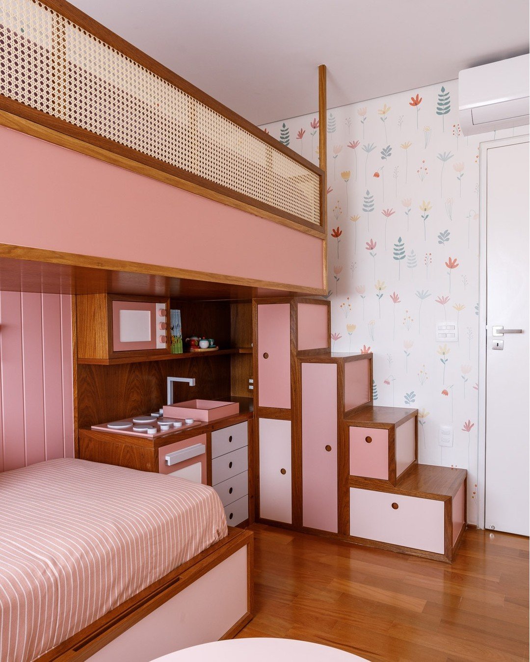 Habitación infantil planificada: un espacio de sueños, aventuras y crecimiento