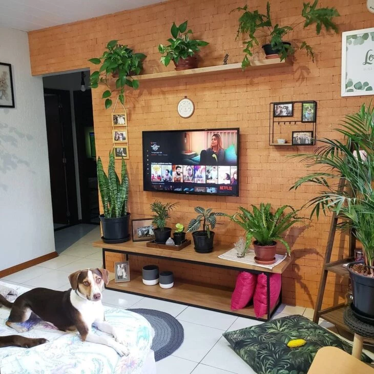 Cómo poner TV en la pared para tener un espacio sofisticado y limpio